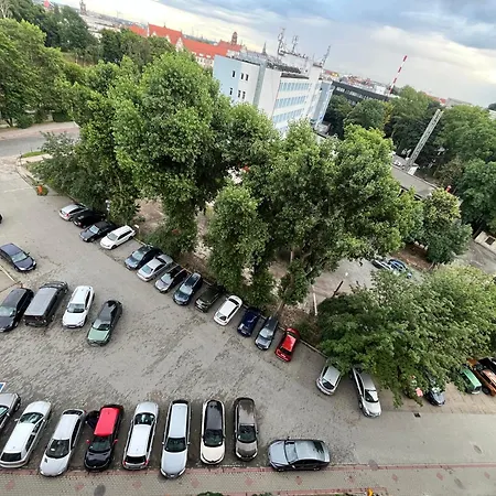 Kawalerka Blisko Srodmiescia 아파트